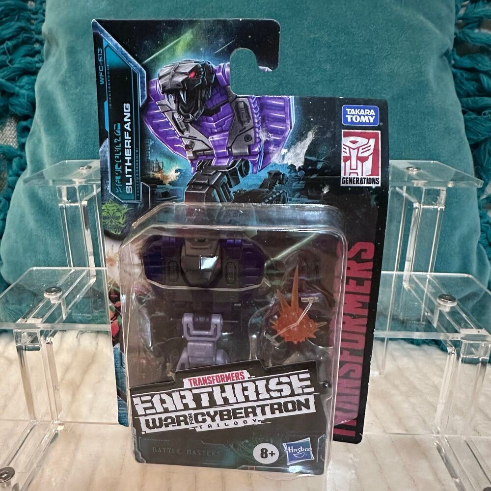 WFC-E13 SLITHERFANG Transformers War for Cybertron Earthrise Battle